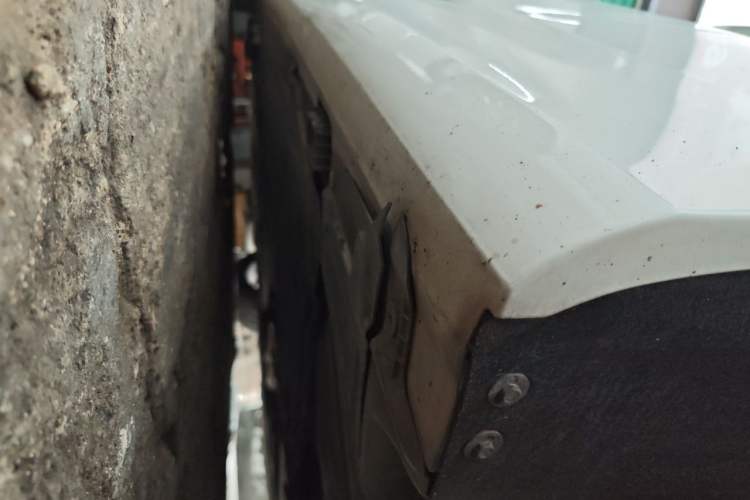 Used BMW 3 Series 2011 325i two-door coupe Chassis Rear Left