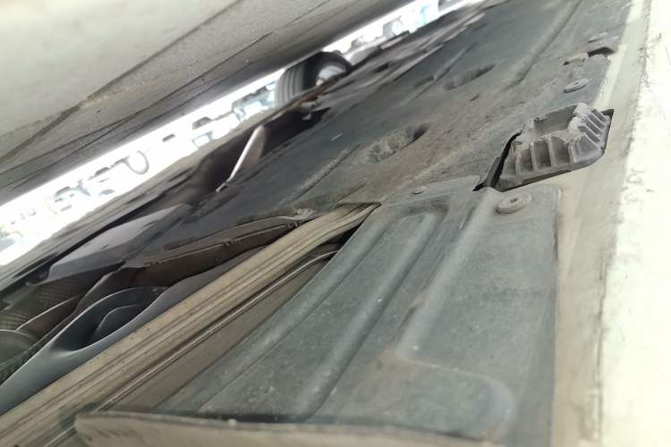 Used BMW 3 Series 2011 320i Convertible Coupe Chassis Rear Left