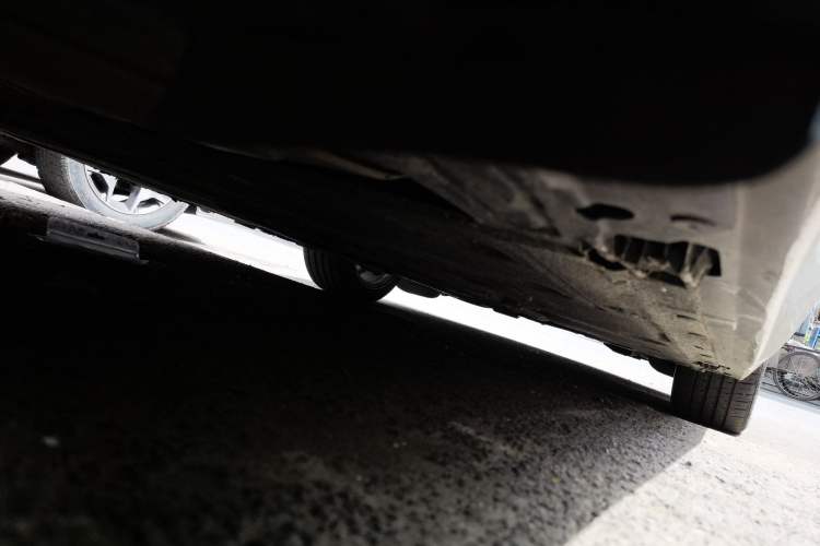 Used BMW 3 Series 2011 320i Luxury Edition Chassis Rear Right