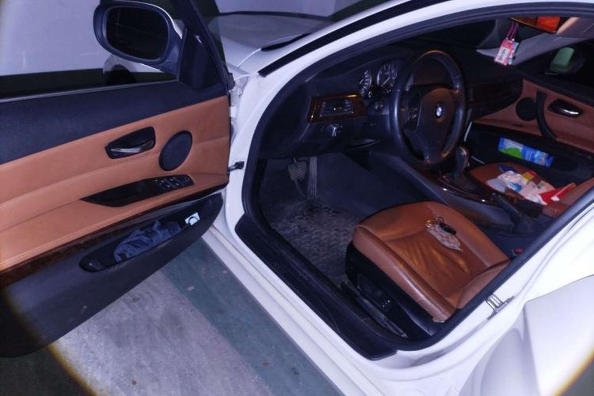 Used BMW 3 Series 2011 320i Sport Edition Driver Seat