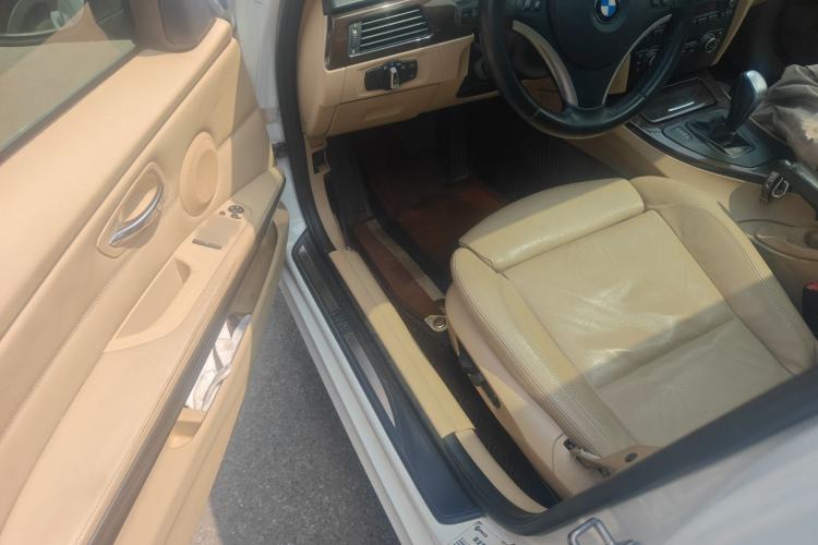 Used BMW 3 Series 2011 325i Sport Edition Driver Seat