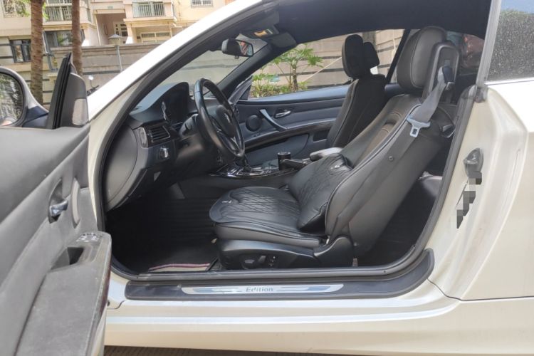 Used BMW 3 Series 2011 320i Convertible Coupe Driver Seat