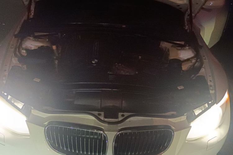 Used BMW 3 Series 2011 335i Convertible Coupe Engine Bay