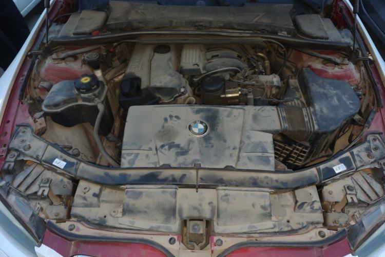 Used BMW 3 Series 2011 320i Coupe Engine Bay