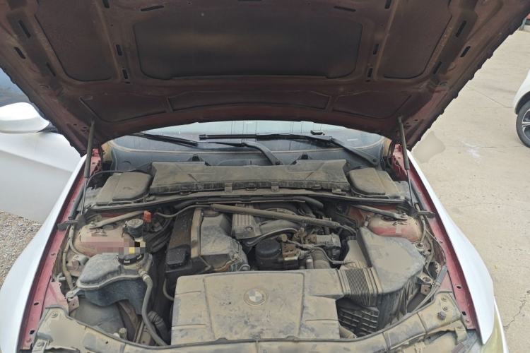 Used BMW 3 Series 2011 318i Leading Model Engine Bay