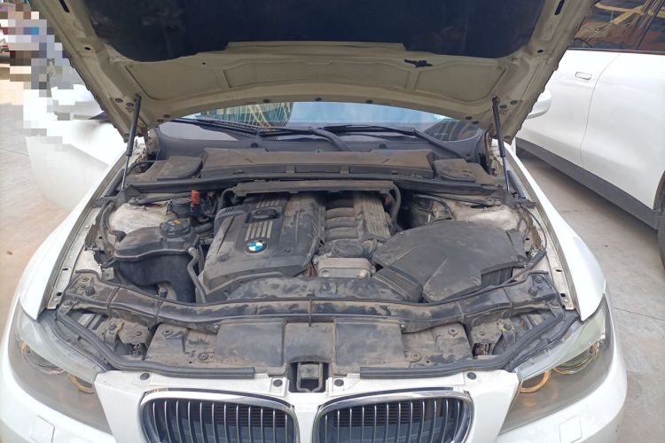 Used BMW 3 Series 2011 325i Luxury Edition Engine Bay