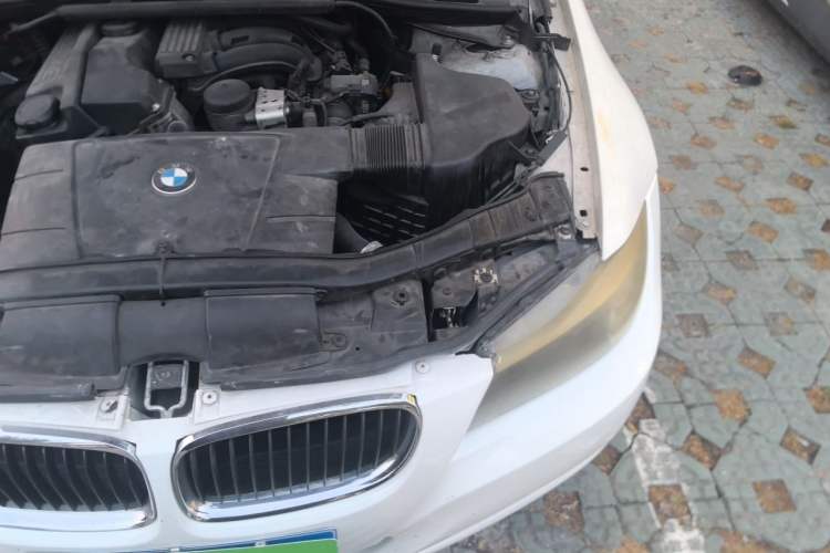 Used BMW 3 Series 2011 318i Leading Model Engine Bay Left