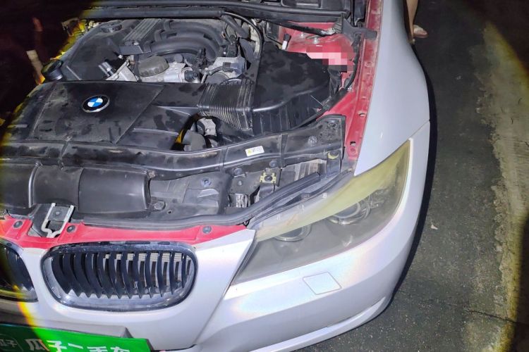 Used BMW 3 Series 2011 320i Sport Edition Engine Bay Left