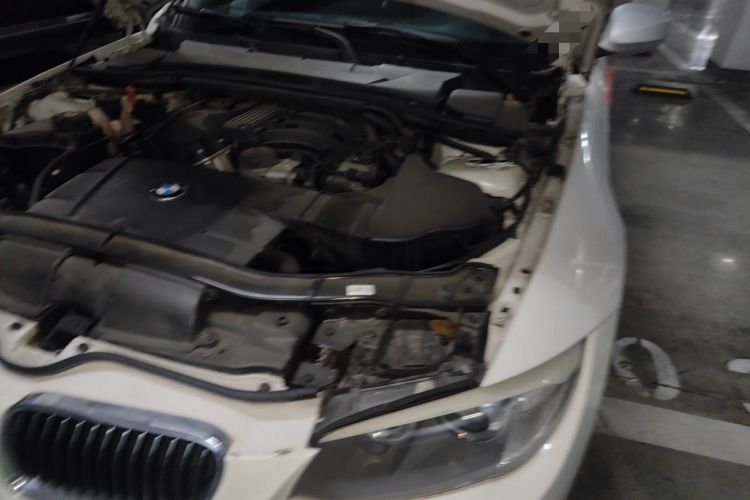 Used BMW 3 Series 2011 320i Coupe Engine Bay Left