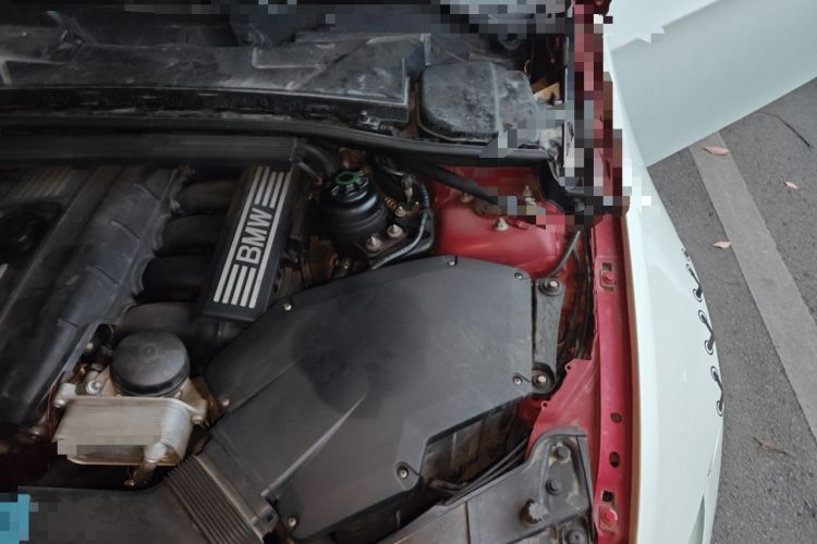 Used BMW 3 Series 2011 330i Convertible Coupe Engine Bay Left