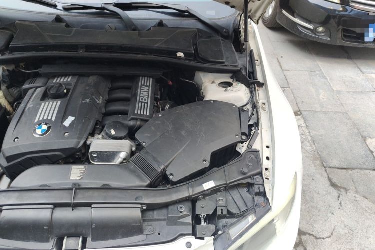 Used BMW 3 Series 2011 325i Convertible Coupe Engine Bay Left
