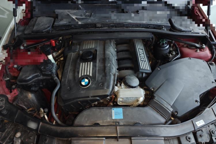 Used BMW 3 Series 2011 330i Convertible Coupe Engine Bay
