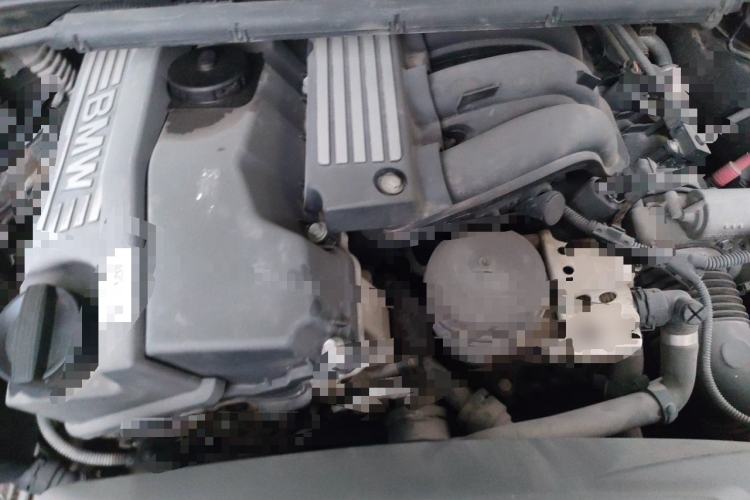 Used BMW 3 Series  Engine Bay