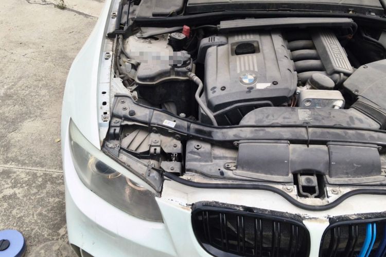 Used BMW 3 Series 2011 325i Convertible Coupe Engine Bay Right