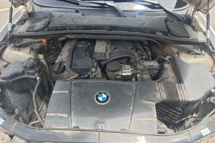 Used BMW 3 Series 2011 320i Sport Edition Engine Bay
