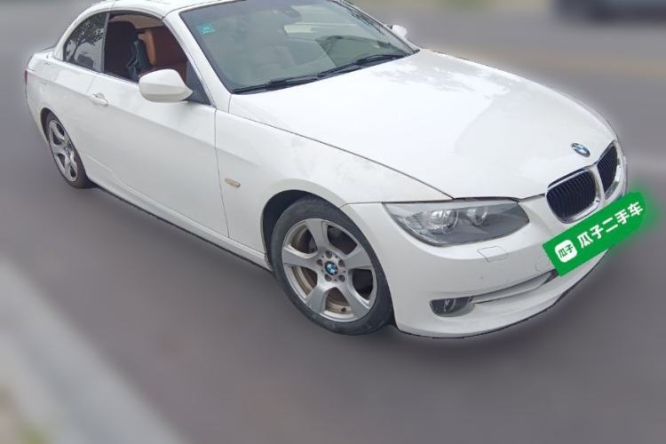 Used BMW 3 Series 2011 320i Convertible Coupe Exterior 2