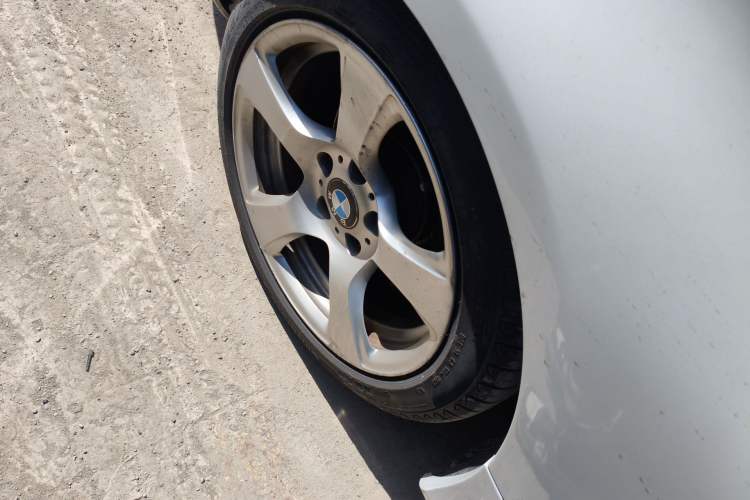 Used BMW 3 Series 2011 320i Convertible Coupe Exterior 5