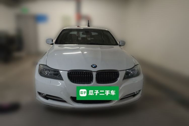 Used BMW 3 Series 2011 320i Luxury Edition Front