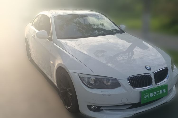 Used BMW 3 Series 2011 335i Convertible Coupe Front Right 45 Deg