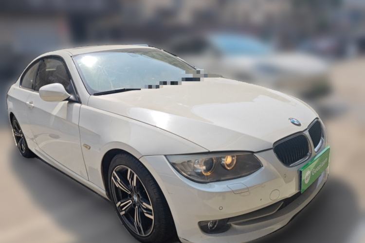 Used BMW 3 Series 2011 320i Coupe Front Right 45 Deg