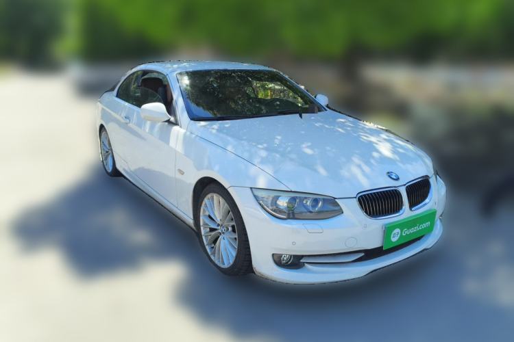 Used BMW 3 Series 2011 335i Convertible Coupe Front Right 45 Deg