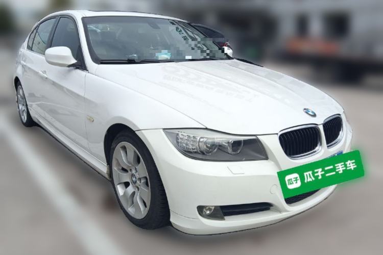 Used BMW 3 Series 2011 320i Sport Edition Front Right 45 Deg