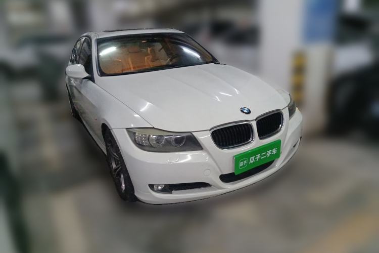 Used BMW 3 Series 2011 320i Sport Edition Front Right 45 Deg