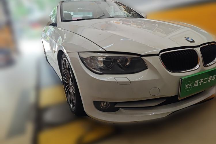 Used BMW 3 Series 2011 320i Coupe Front Right 45 Deg