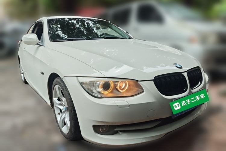 Used BMW 3 Series 2011 325i two-door coupe Front Right 45 Deg
