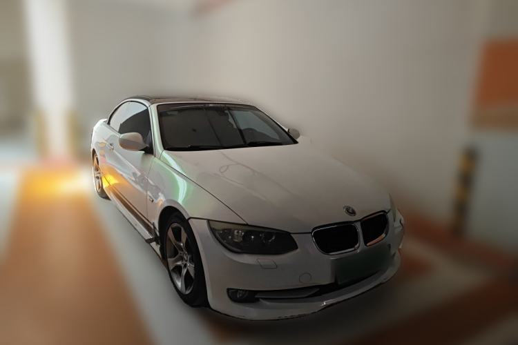 Used BMW 3 Series 2011 325i Convertible Coupe Front Right 45 Deg