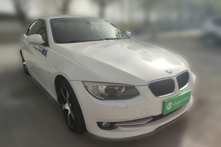 Used BMW 3 Series 2011 320i Convertible Coupe Front Right 45 Deg