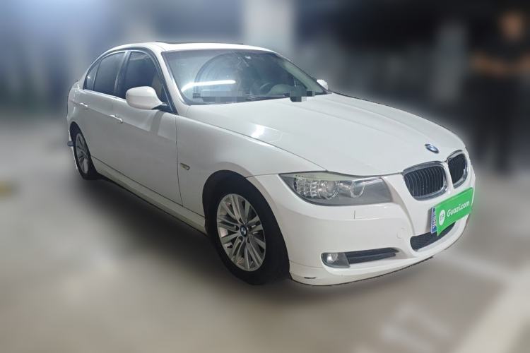 Used BMW 3 Series 2011 320i Sport Edition Front Right 45 Deg