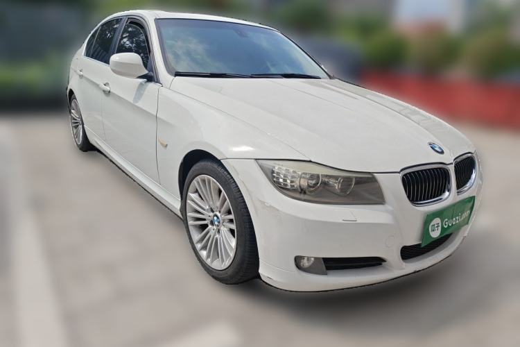 Used BMW 3 Series 2011 325i Sport Edition Front Right 45 Deg