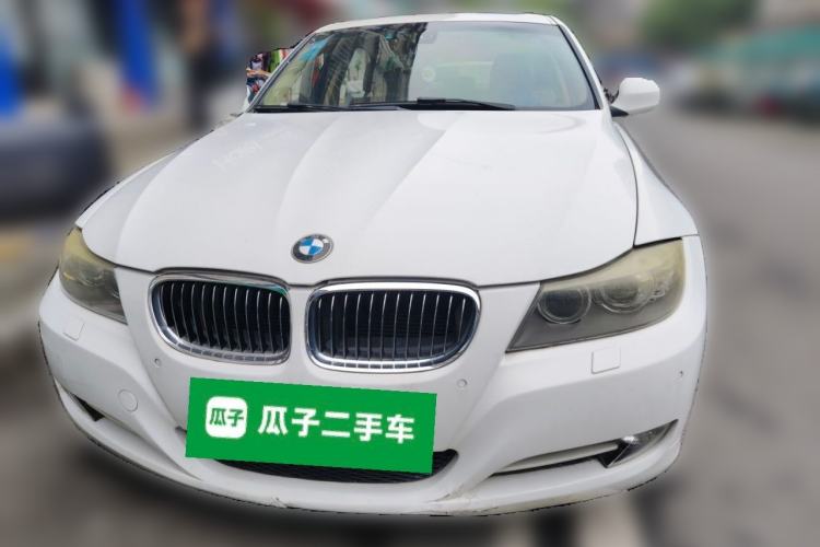 Used BMW 3 Series 2011 320i Luxury Edition Front