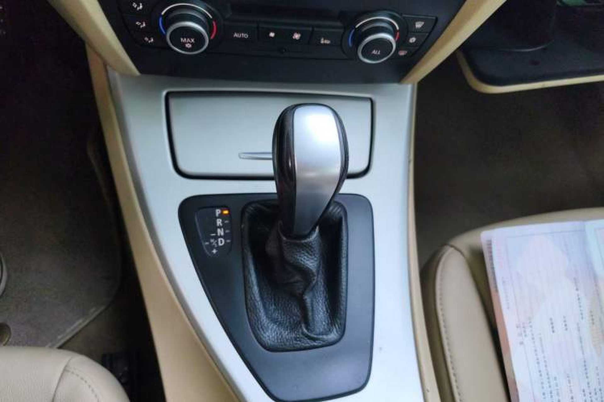 Used BMW 3 Series 2011 318i Leading Model Gear Lever