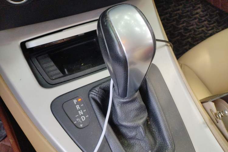 Used BMW 3 Series 2011 318i Leading Model Gear Lever