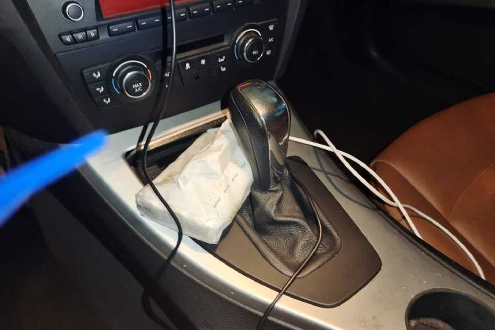 Used BMW 3 Series 2011 325i Convertible Coupe Gear Lever