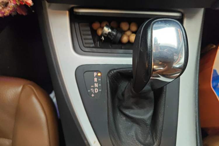 Used BMW 3 Series 2011 320i Coupe Gear Lever