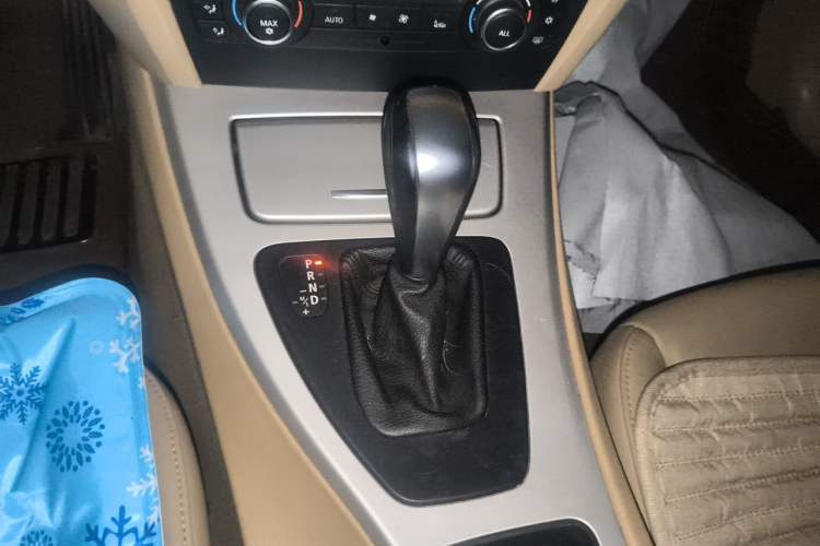 Used BMW 3 Series 2011 318i Leading Model Gear Lever