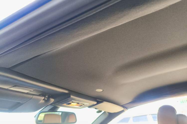 Used BMW 3 Series 2011 335i Convertible Coupe Headliner