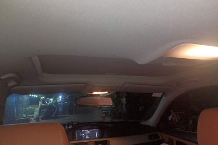 Used BMW 3 Series 2011 320i Luxury Edition Headliner