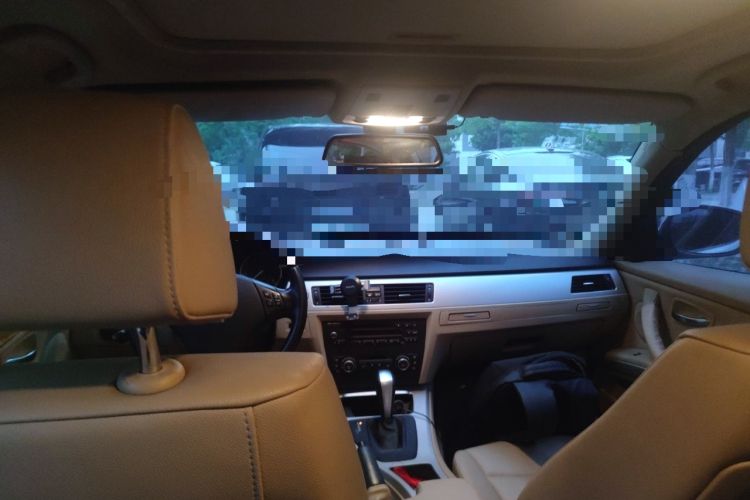 Used BMW 3 Series  Headliner