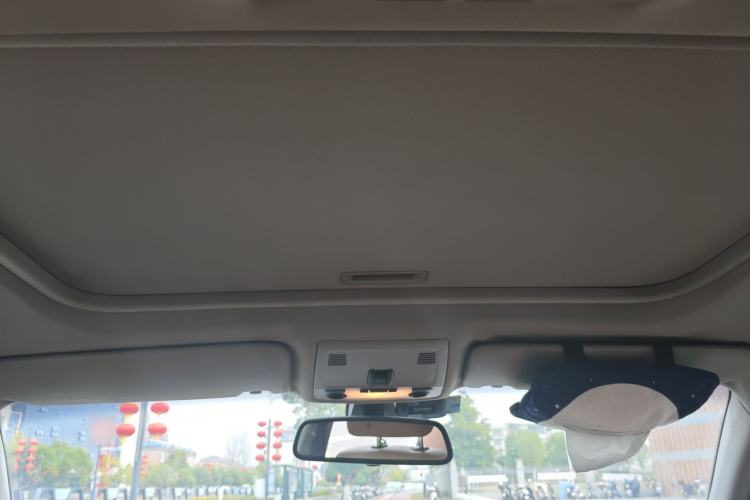 Used BMW 3 Series 2011 325i Sport Edition Headliner