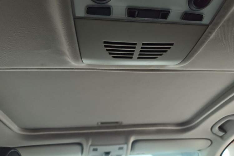 Used BMW 3 Series 2011 325i two-door coupe Headliner