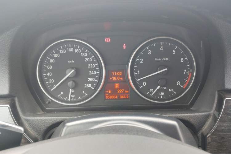 Used BMW 3 Series 2011 335i Convertible Coupe Instrument Cluster