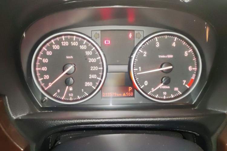 Used BMW 3 Series 2011 320i Sport Edition Instrument Cluster