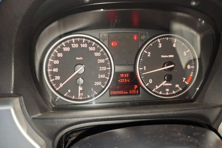 Used BMW 3 Series 2011 320i Coupe Instrument Cluster