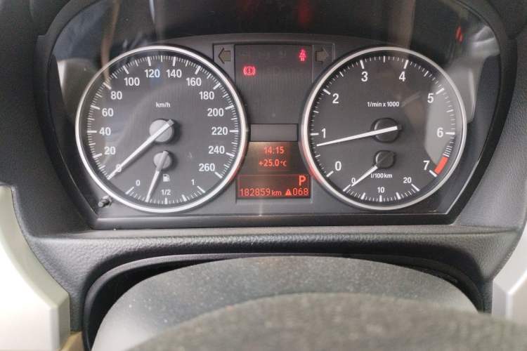 Used BMW 3 Series 2011 318i Leading Model Instrument Cluster