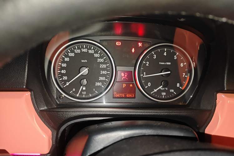 Used BMW 3 Series 2011 325i Convertible Coupe Instrument Cluster