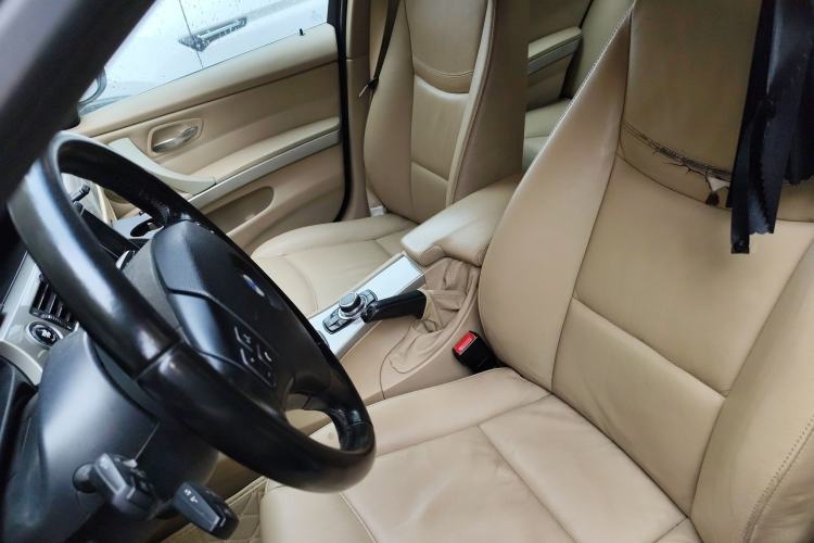 Used BMW 3 Series 2011 320i Luxury Edition Left Front Seat